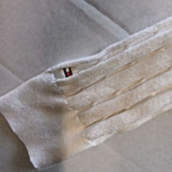 Tommy Hilfiger Long Sleeve White Button up Sweater. Office Modest, Minimalist. - Picture 11 of 12